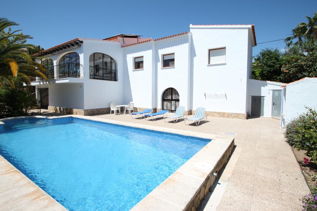 Sara - Sea View Villa With Private Pool In Кальпе Номер фото